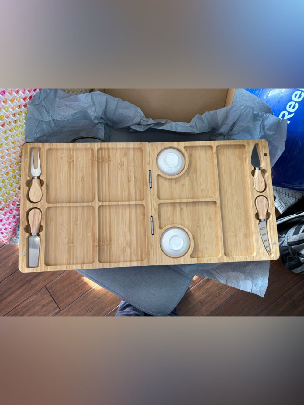 Cheese board and knife set NWT